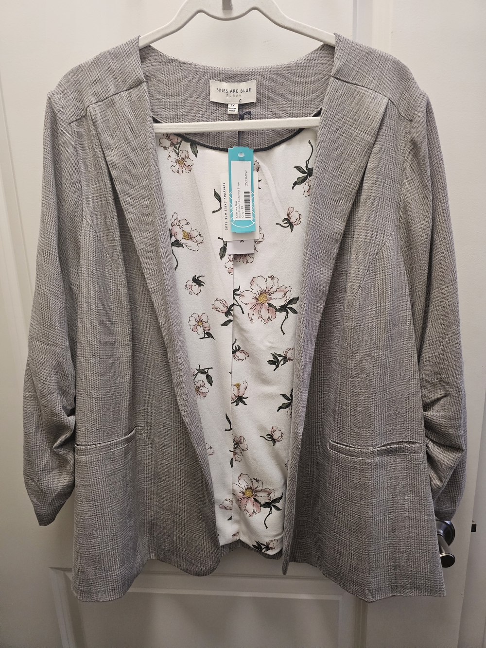 Skies Are Blue Gray Plaid Open-Front Blazer with Floral Lining